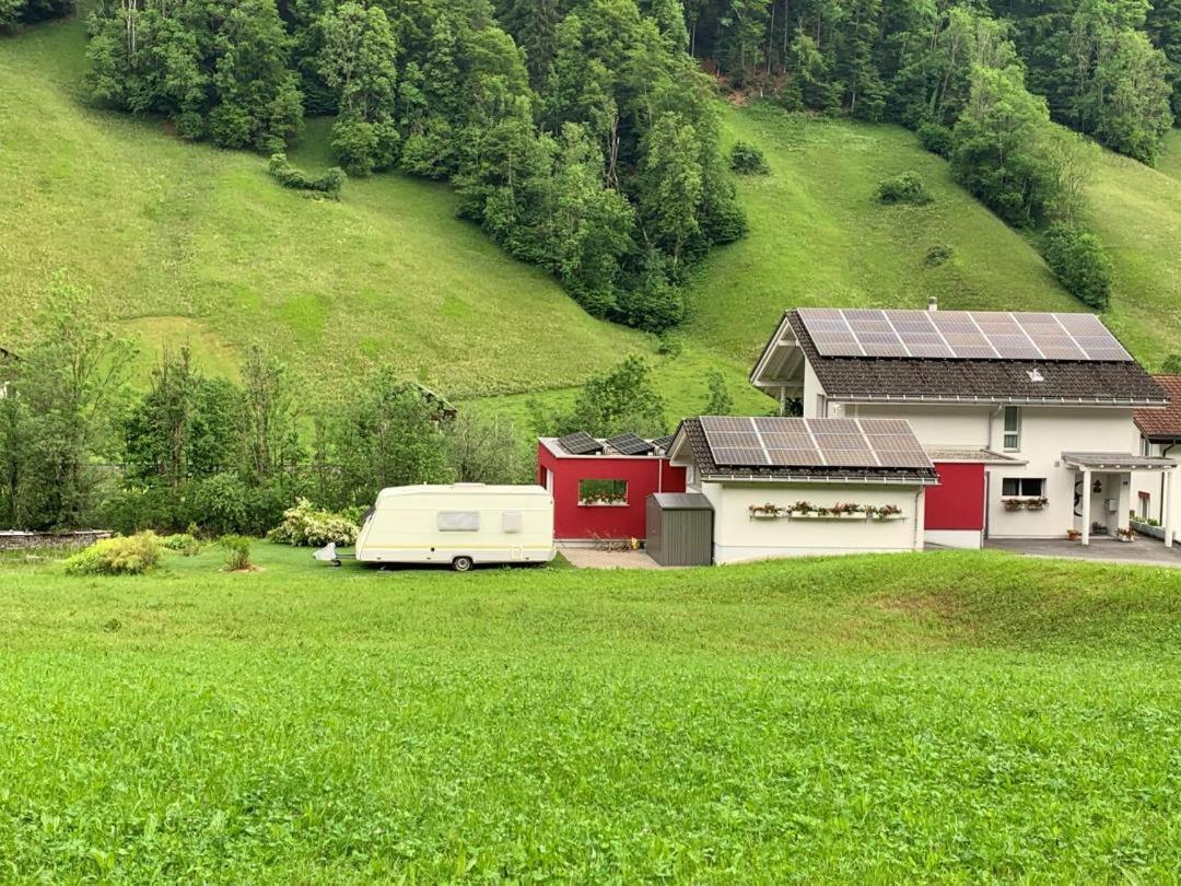 Revier Caravan-Ig Und Cool Hatzingen Ngoại thất bức ảnh
